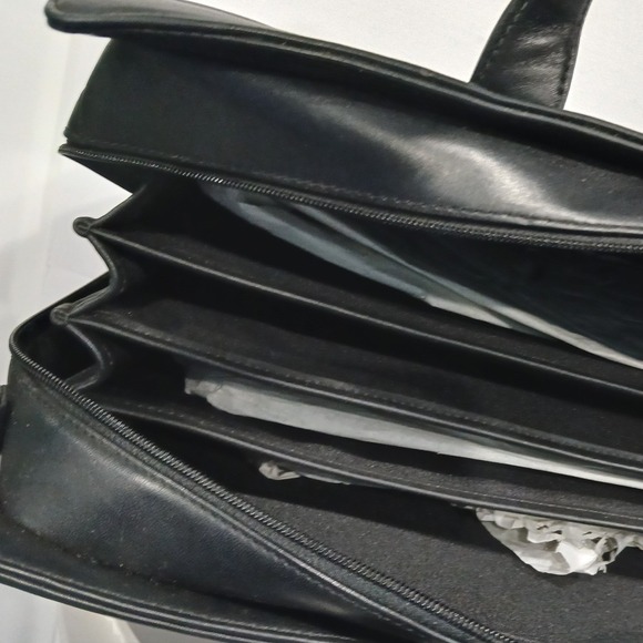 NEW Hartmann Limited Edition Black Leather Laptop Lawyer Briefcase Messenger Bag - Picture 7 of 10